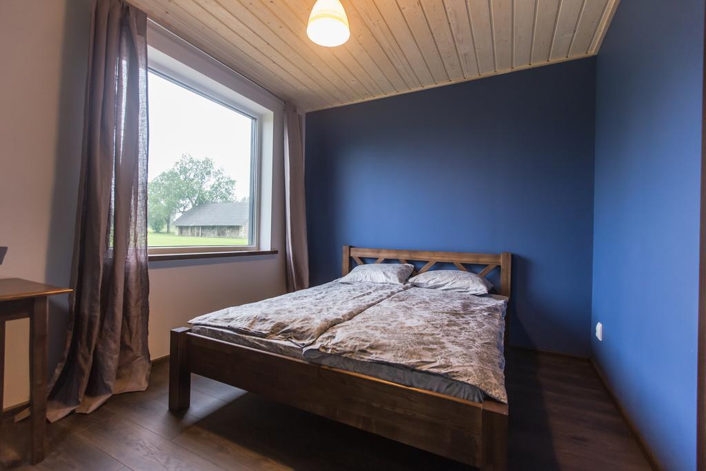 Holiday Home Uzbazes Valmiera Værelse billede